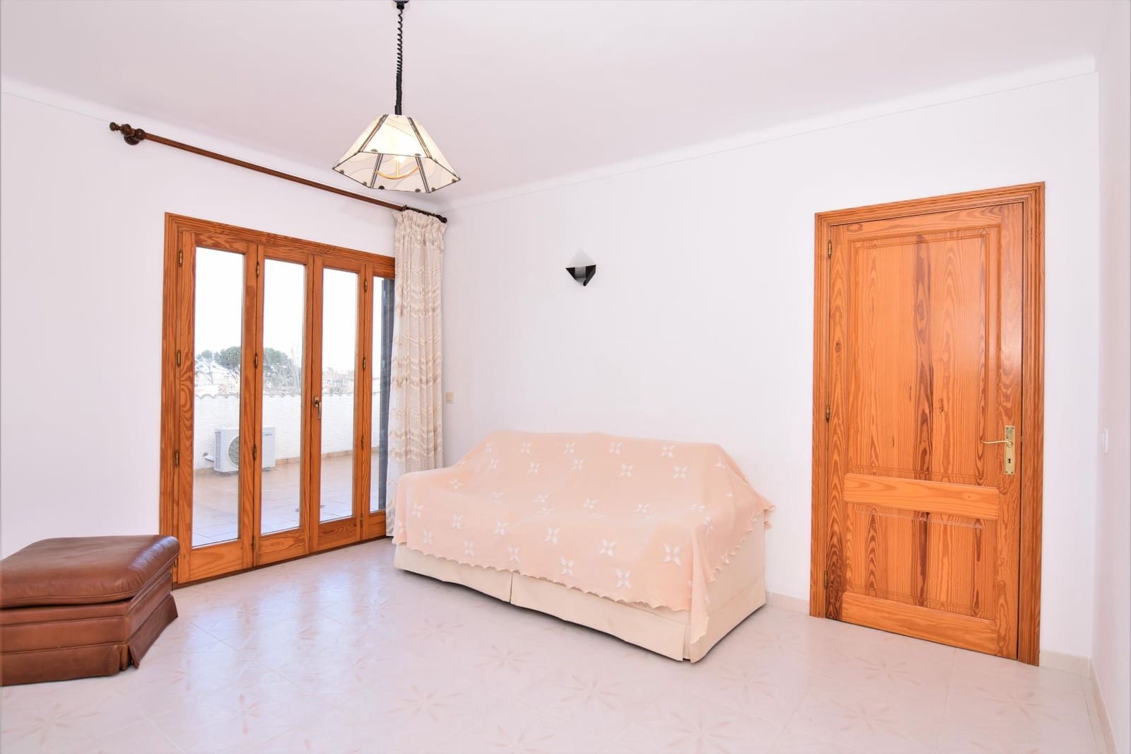 3 bedroom Villa for rent in Colonia de Sant Pere / Colonia de San Pedro with pool garage - € 2,800 (Ref: 6528754)