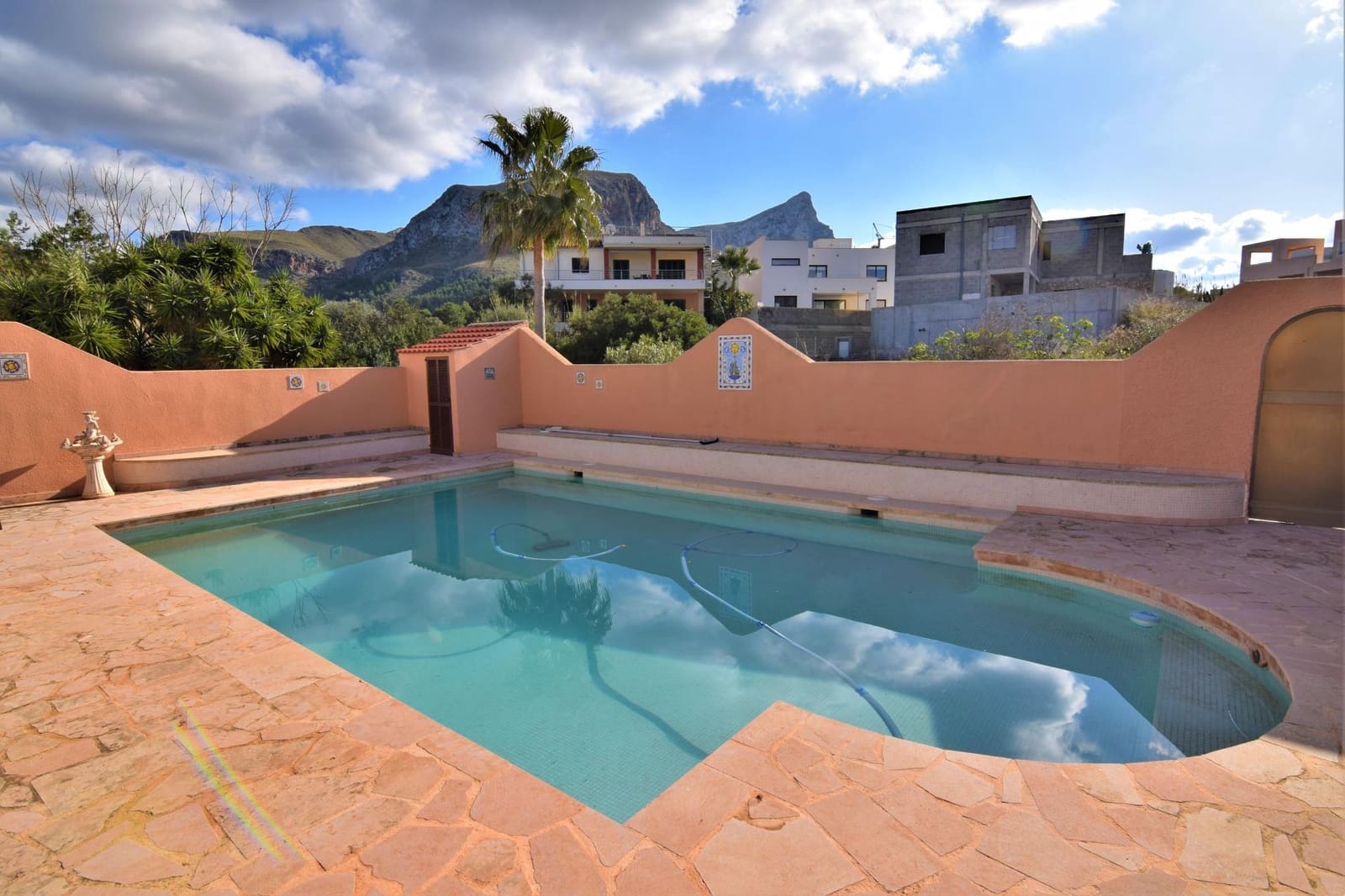 3 bedroom Villa for rent in Colonia de Sant Pere / Colonia de San Pedro with pool garage - € 2,800 (Ref: 6528754)