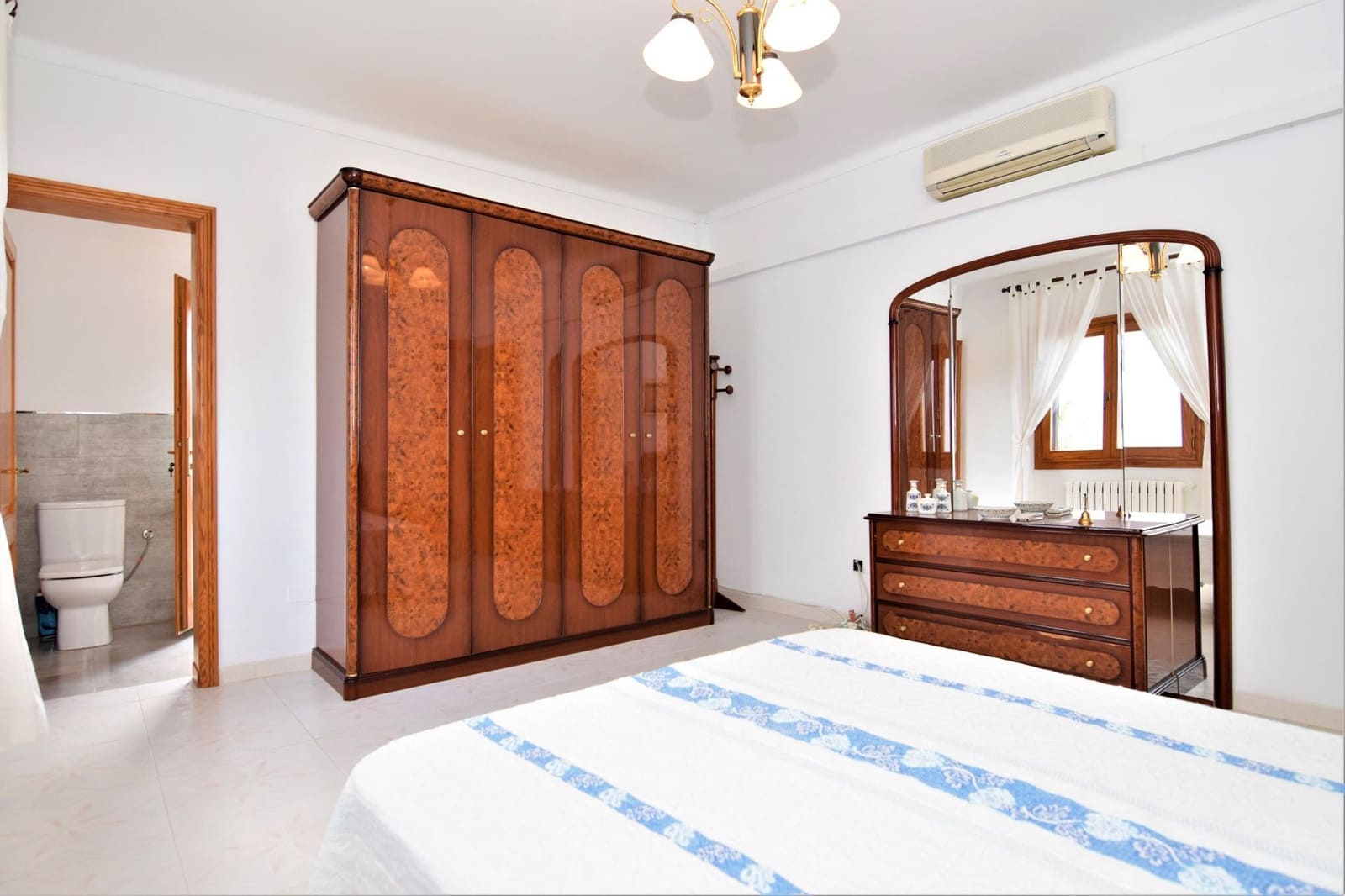 3 bedroom Villa for rent in Colonia de Sant Pere / Colonia de San Pedro with pool garage - € 2,800 (Ref: 6528754)