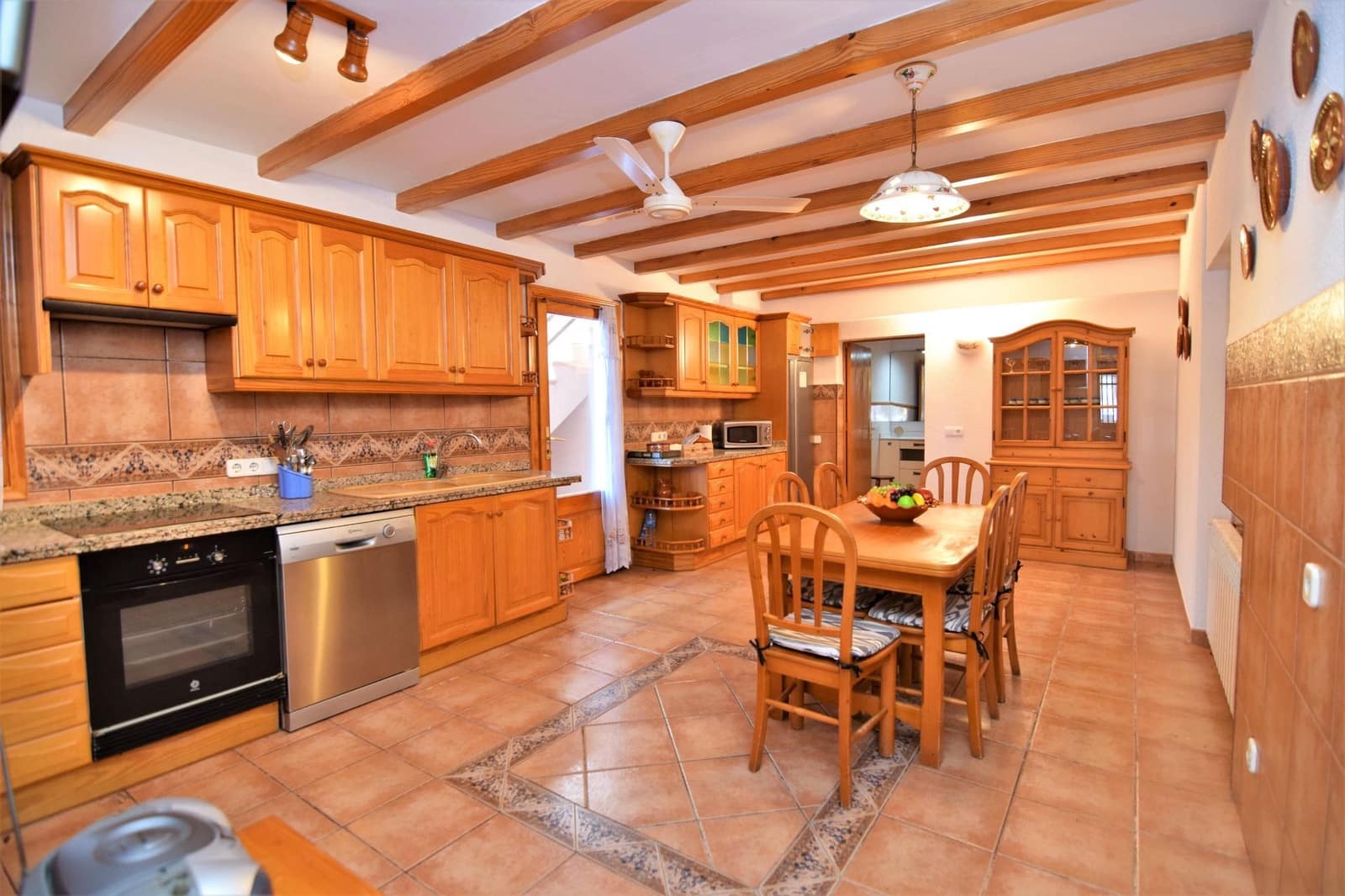 3 bedroom Villa for rent in Colonia de Sant Pere / Colonia de San Pedro with pool garage - € 2,800 (Ref: 6528754)