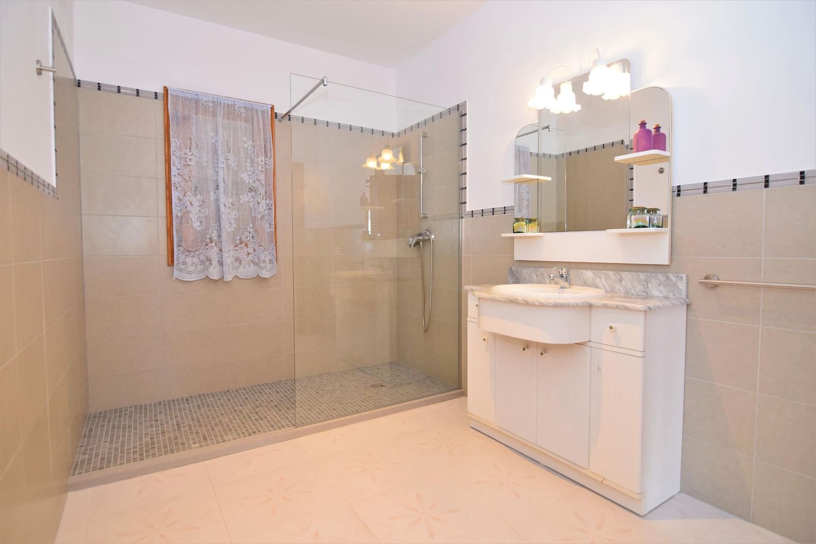 3 bedroom Villa for rent in Colonia de Sant Pere / Colonia de San Pedro with pool garage - € 2,800 (Ref: 6528754)