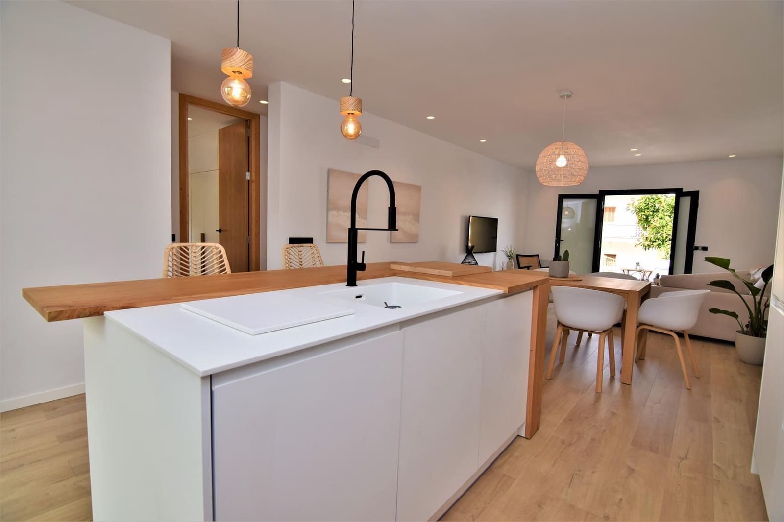 2 Zimmer Villa zu vermieten in Son Serra de Marina - 1.700 € (Ref: 7058715)