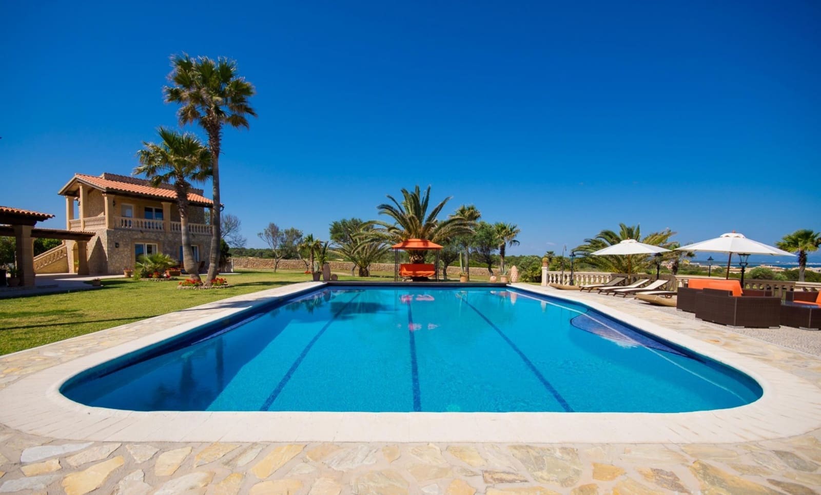 6 quarto Moradia para venda em Colonia de Sant Pere / Colonia de San Pedro com piscina garagem - 4 700 000 € (Ref: 7574349)