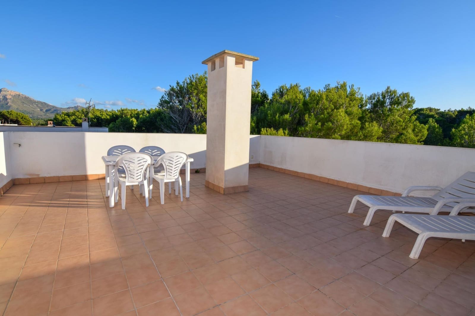 4 bedroom Semi-detached Villa for rent in Son Serra de Marina with garage - € 2,200 (Ref: 7957189)