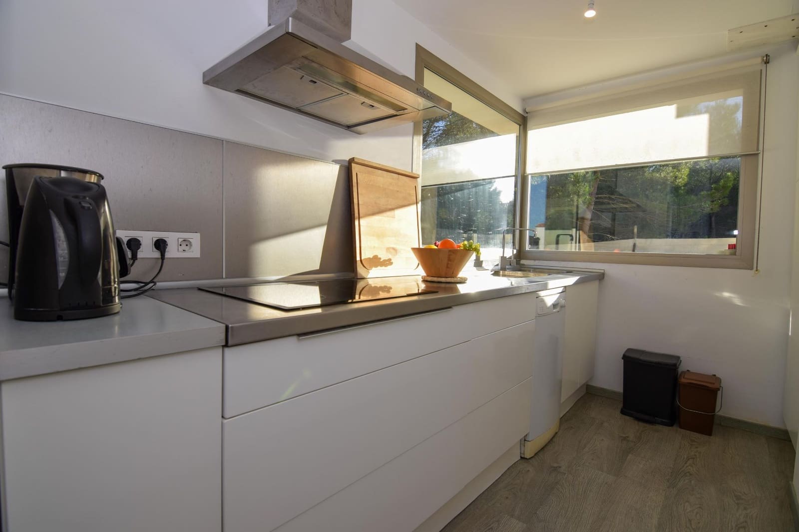 4 bedroom Semi-detached Villa for rent in Son Serra de Marina with garage - € 2,200 (Ref: 7957189)