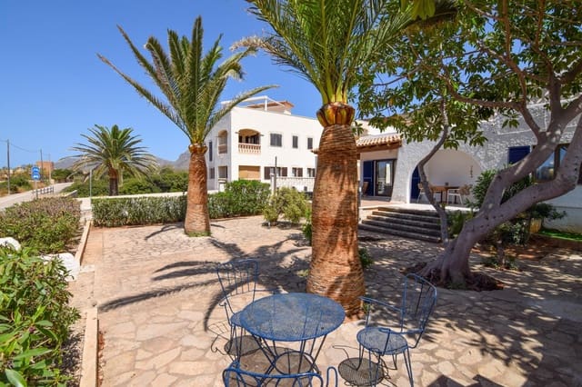 Villa/Maison de 3 chambres à louer à Colonia de Sant Pere / Colonia de San Pedro, Artà avec garage - 2 400 € (Ref: 8370558)