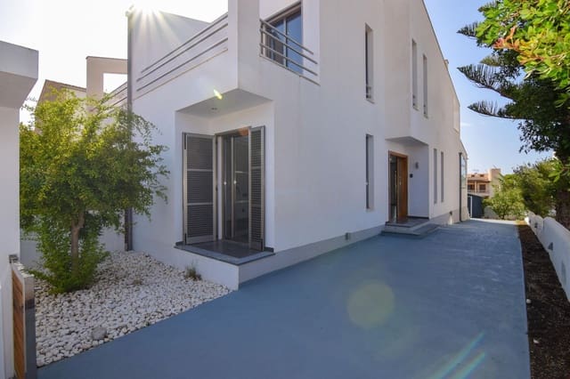 3 slaapkamer Halfvrijstaande villa te huur in Colonia de Sant Pere / Colonia de San Pedro, Artà met garage - € 1.800 (Ref: 8493374)