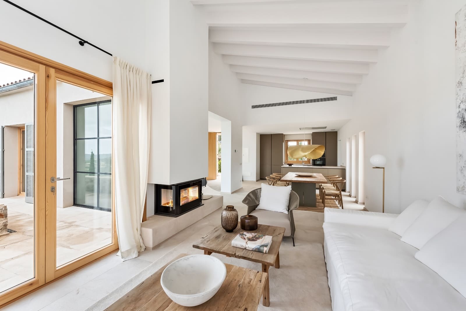 4 soveværelse Finca/Landehus til salg i Sant Llorenc des Cardassar med swimmingpool garage - € 2.690.000 (Ref: 8541860)