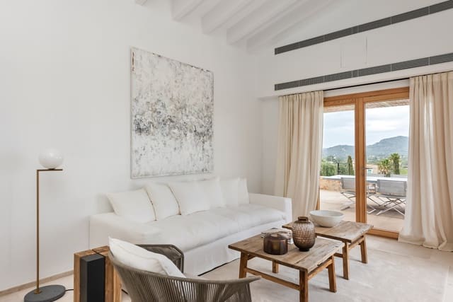 4 soveværelse Finca/Landehus til salg i Sant Llorenç des Cardassar med swimmingpool garage - € 2.690.000 (Ref: 8541860)