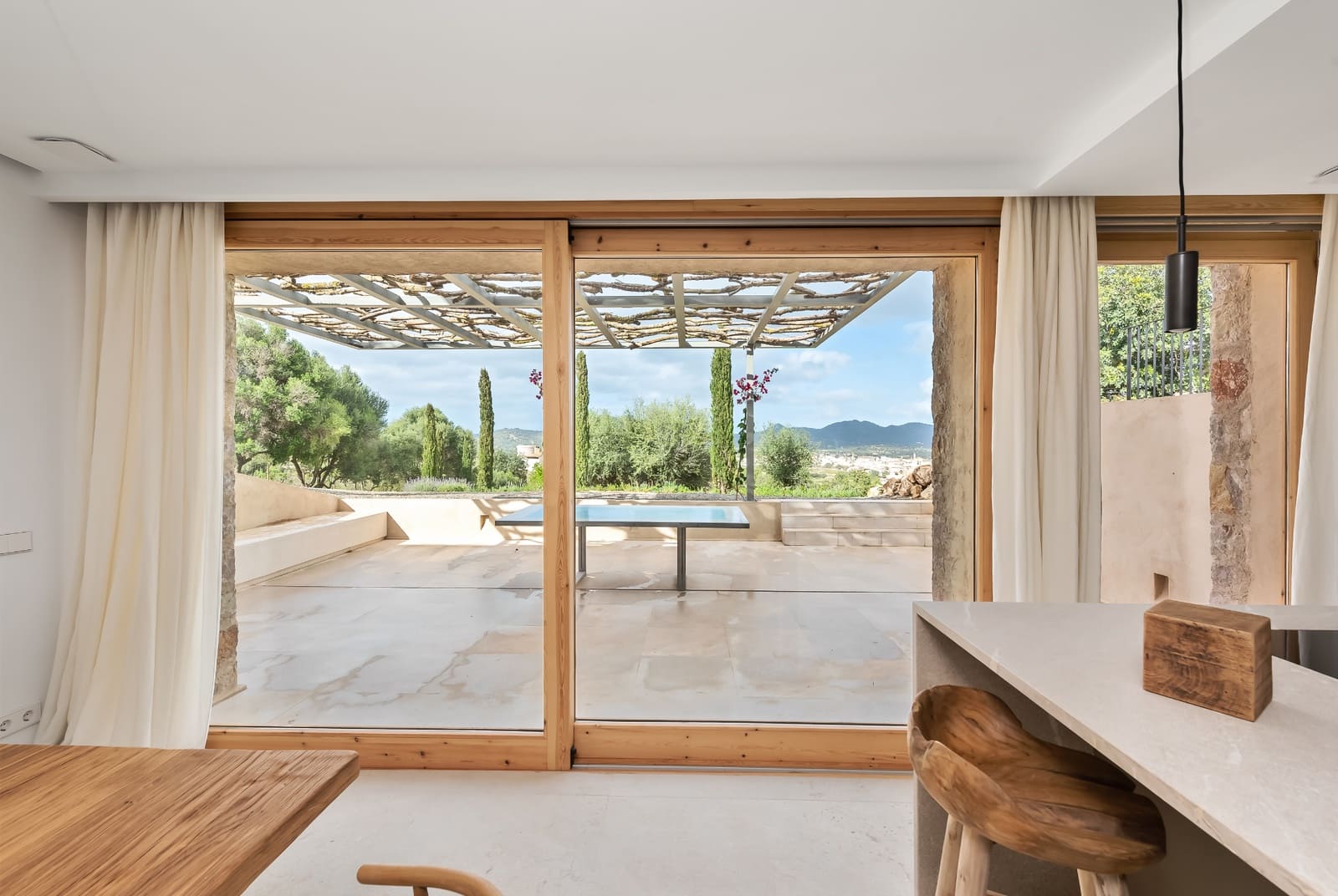 4 soveværelse Finca/Landehus til salg i Sant Llorenc des Cardassar med swimmingpool garage - € 2.690.000 (Ref: 8541860)