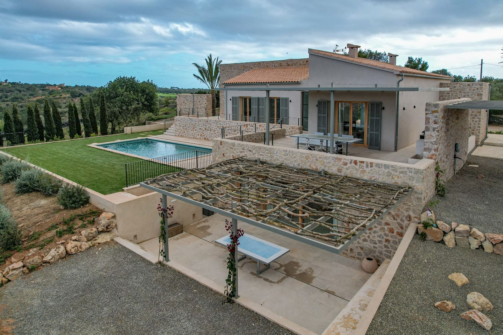 4 soveværelse Finca/Landehus til salg i Sant Llorenc des Cardassar med swimmingpool garage - € 2.690.000 (Ref: 8541860)