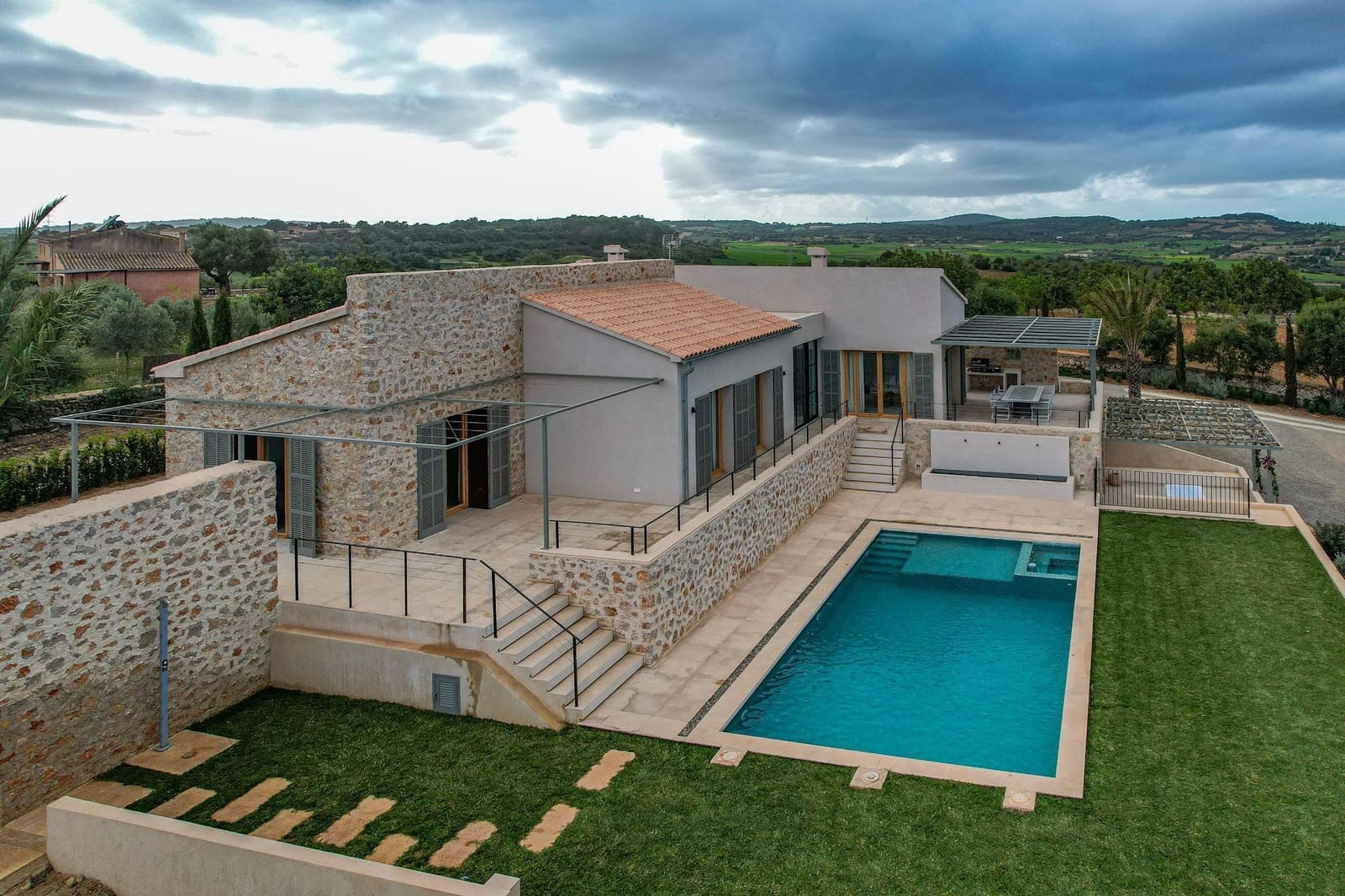 4 sypialnia Finka/Dom wiejski na sprzedaż w Sant Llorenc des Cardassar z basenem garażem - 2 690 000 € (Ref: 8541860)