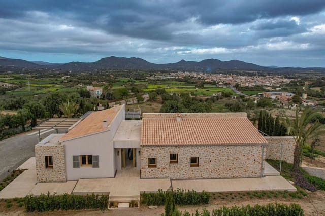 4 soverom Finca/Herregård til salgs i Sant Llorenç des Cardassar med svømmebasseng garasje - € 2 690 000 (Ref: 8541860)