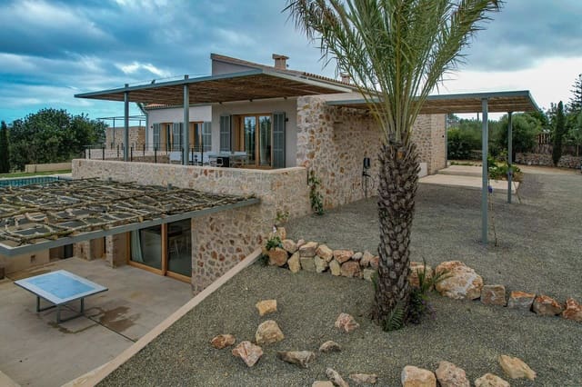 4 soverom Finca/Herregård til salgs i Sant Llorenç des Cardassar med svømmebasseng garasje - € 2 690 000 (Ref: 8541860)