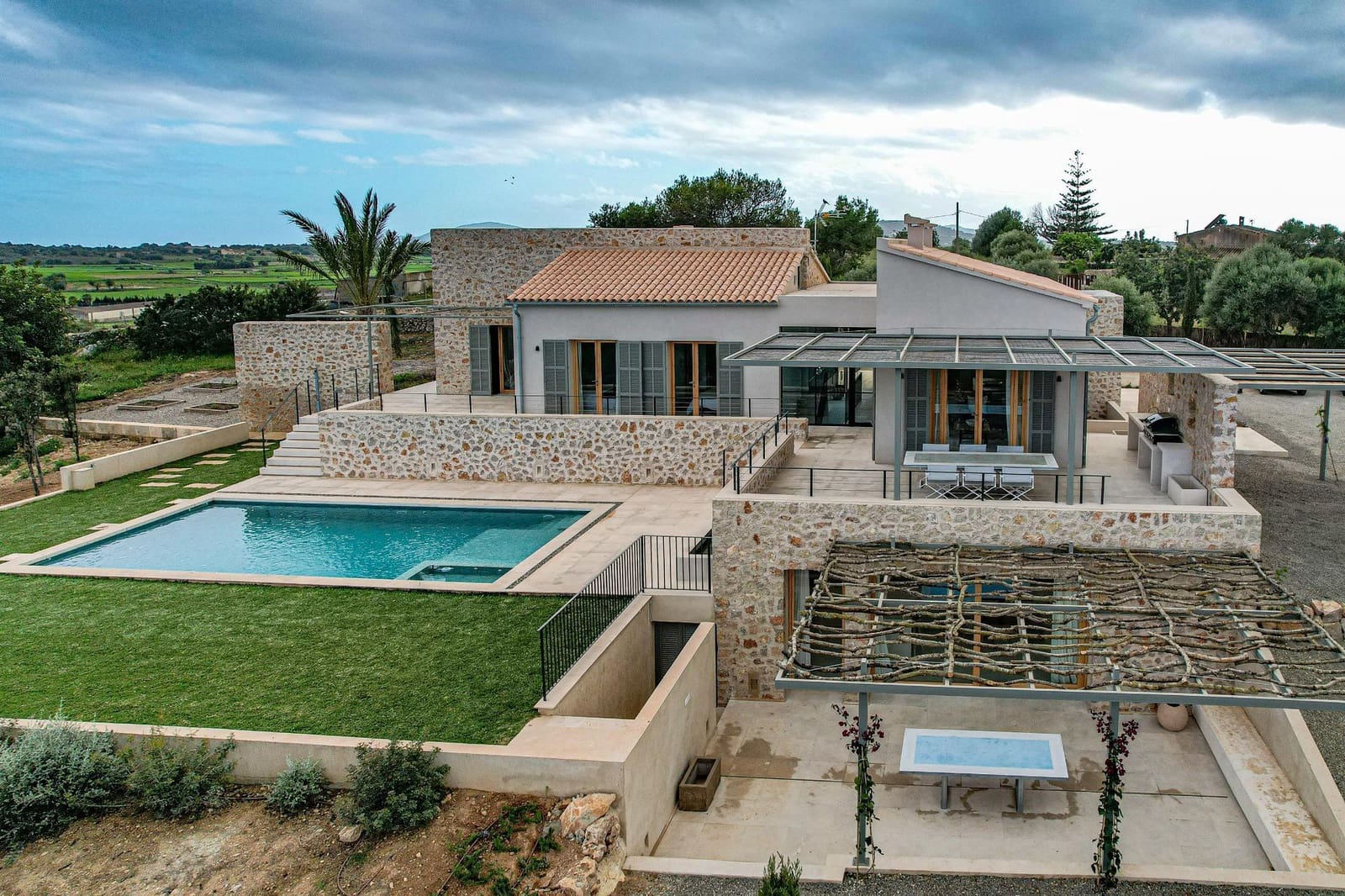 4 sypialnia Finka/Dom wiejski na sprzedaż w Sant Llorenc des Cardassar z basenem garażem - 2 690 000 € (Ref: 8541860)