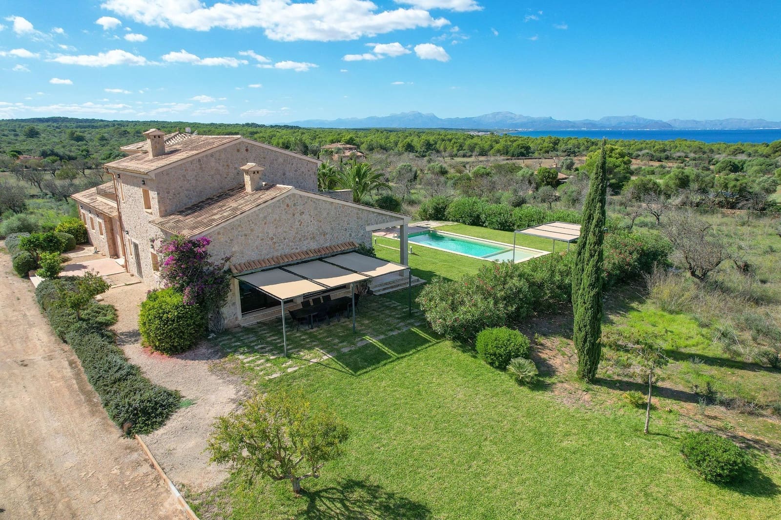 7 soverom Finca/Herregård til salgs i Colonia de Sant Pere / Colonia de San Pedro med svømmebasseng garasje - € 3 800 000 (Ref: 8564565)