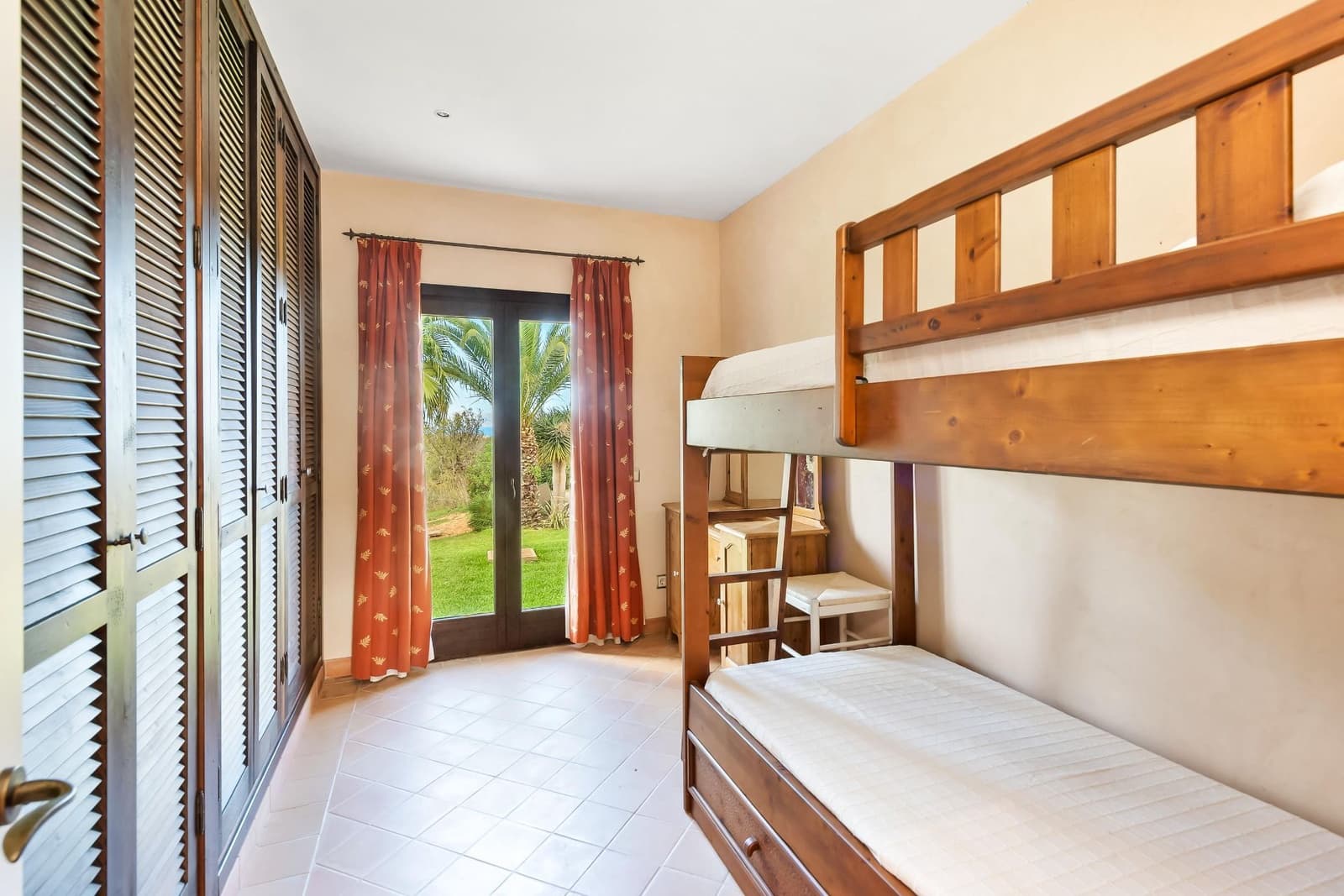 7 soverom Finca/Herregård til salgs i Colonia de Sant Pere / Colonia de San Pedro med svømmebasseng garasje - € 3 800 000 (Ref: 8564565)