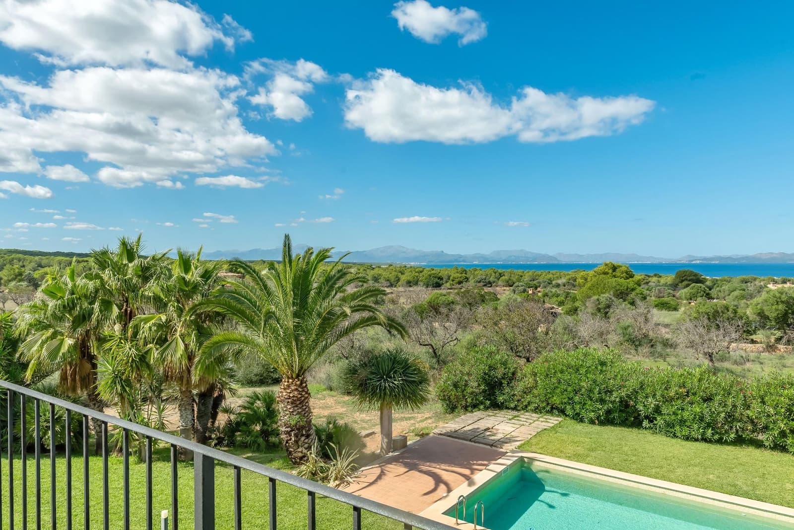 7 soverom Finca/Herregård til salgs i Colonia de Sant Pere / Colonia de San Pedro med svømmebasseng garasje - € 3 800 000 (Ref: 8564565)