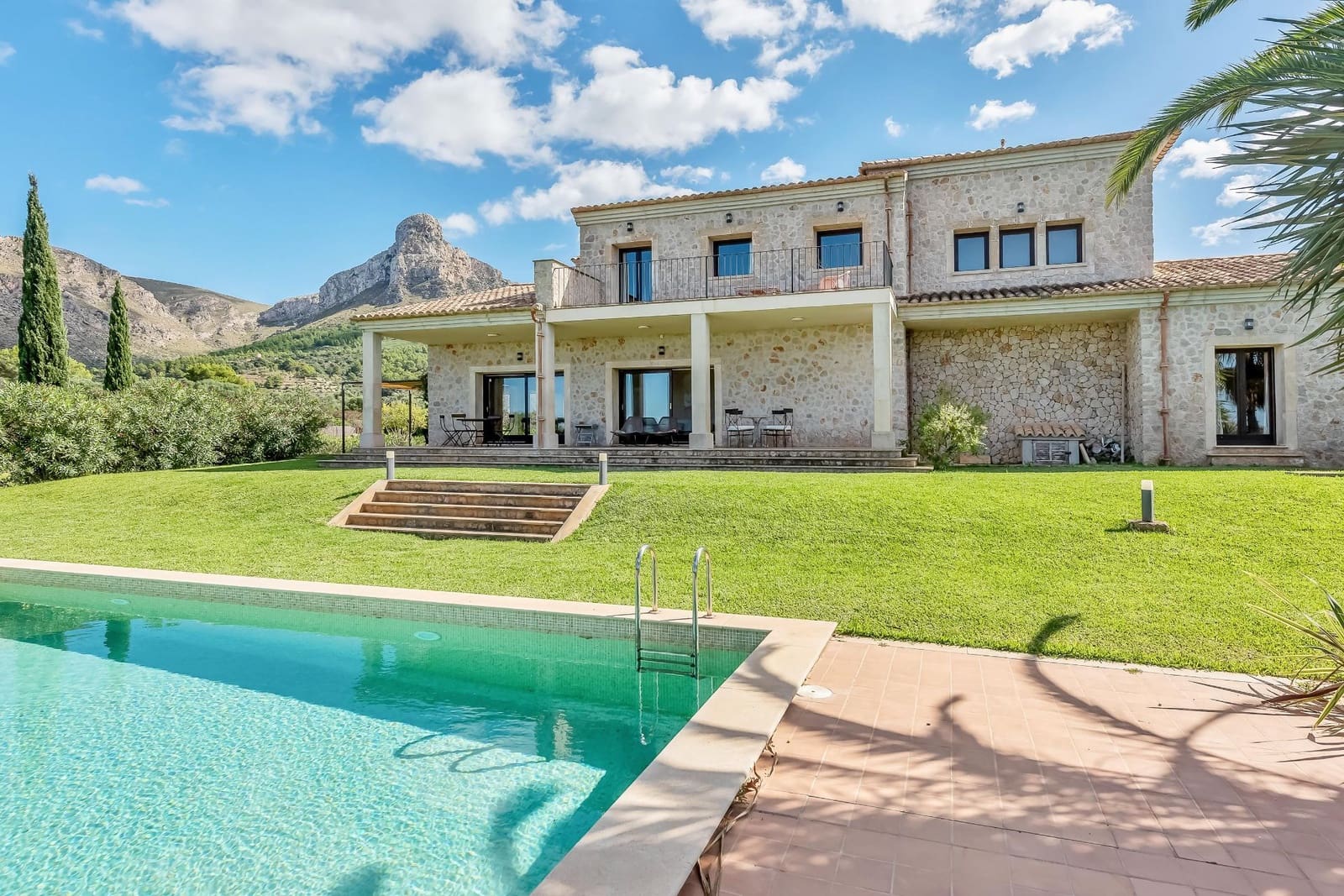 7 soverom Finca/Herregård til salgs i Colonia de Sant Pere / Colonia de San Pedro med svømmebasseng garasje - € 3 800 000 (Ref: 8564565)