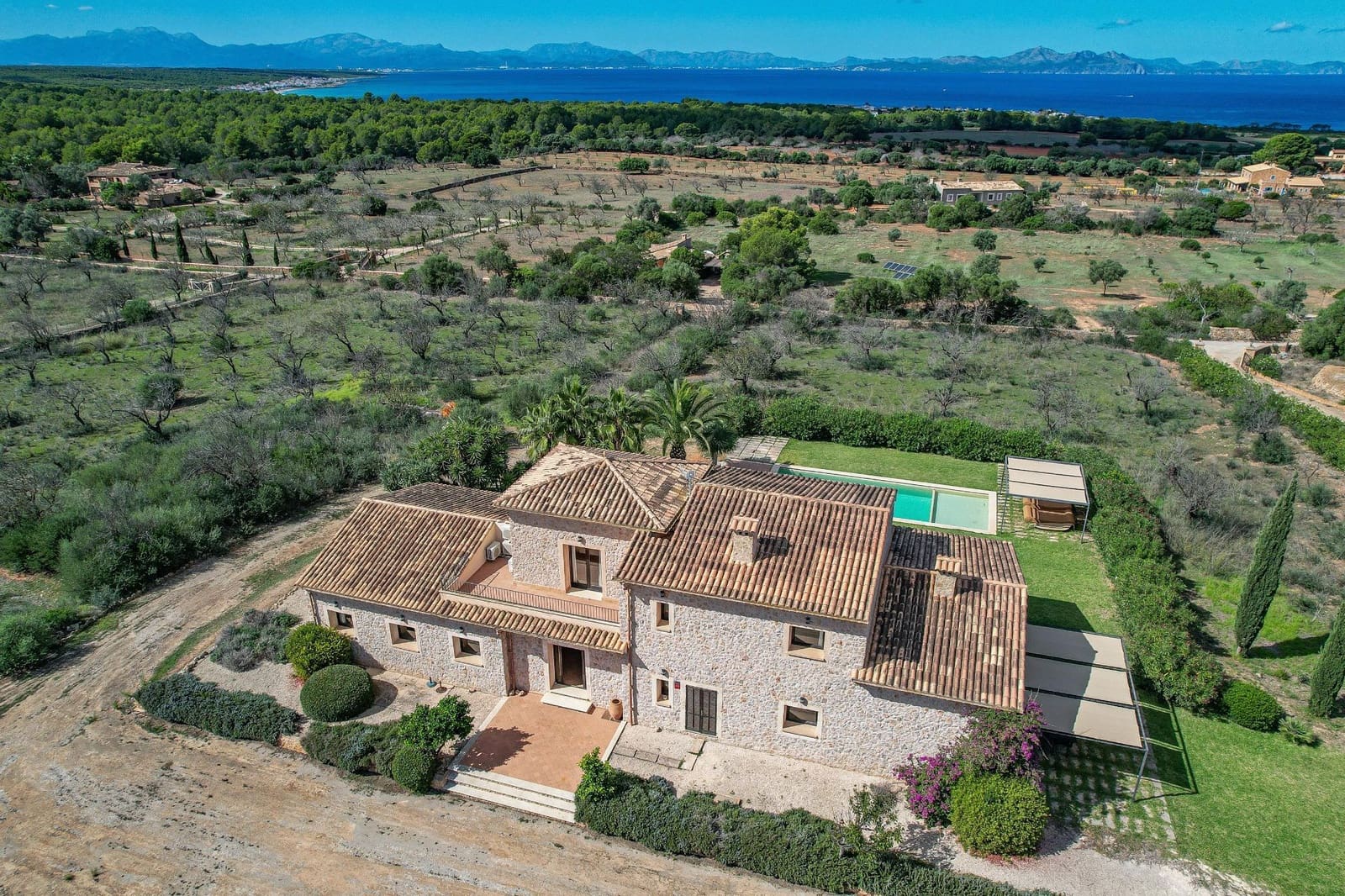 7 soverom Finca/Herregård til salgs i Colonia de Sant Pere / Colonia de San Pedro med svømmebasseng garasje - € 3 800 000 (Ref: 8564565)