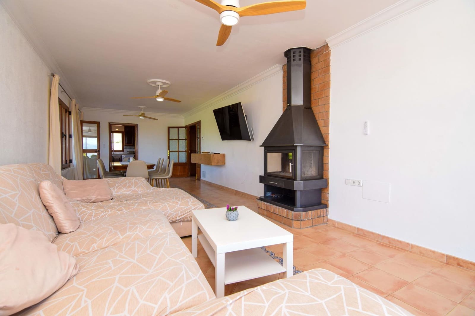 5 soverom Finca/Herregård til leie i Colonia de Sant Pere / Colonia de San Pedro med svømmebasseng garasje - € 4 500 (Ref: 8604574)