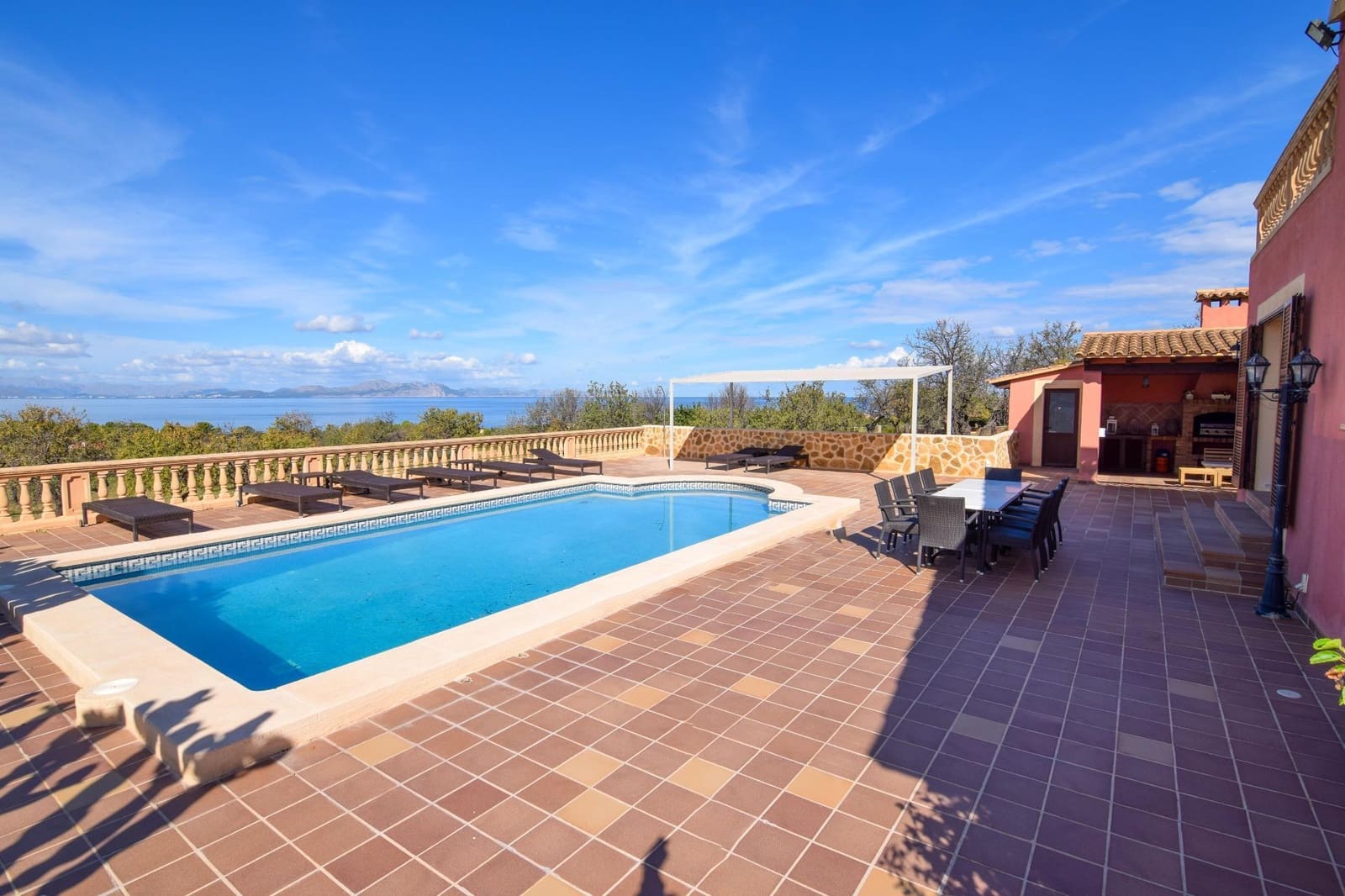 5 soverom Finca/Herregård til leie i Colonia de Sant Pere / Colonia de San Pedro med svømmebasseng garasje - € 4 500 (Ref: 8604574)