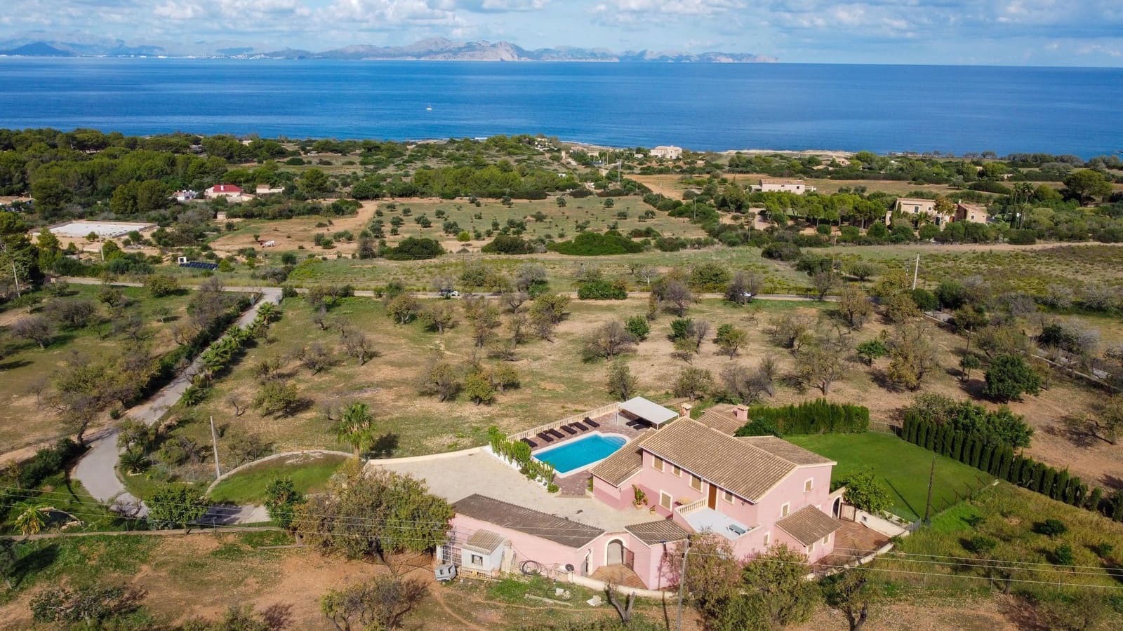 5 soverom Finca/Herregård til leie i Colonia de Sant Pere / Colonia de San Pedro med svømmebasseng garasje - € 4 500 (Ref: 8604574)