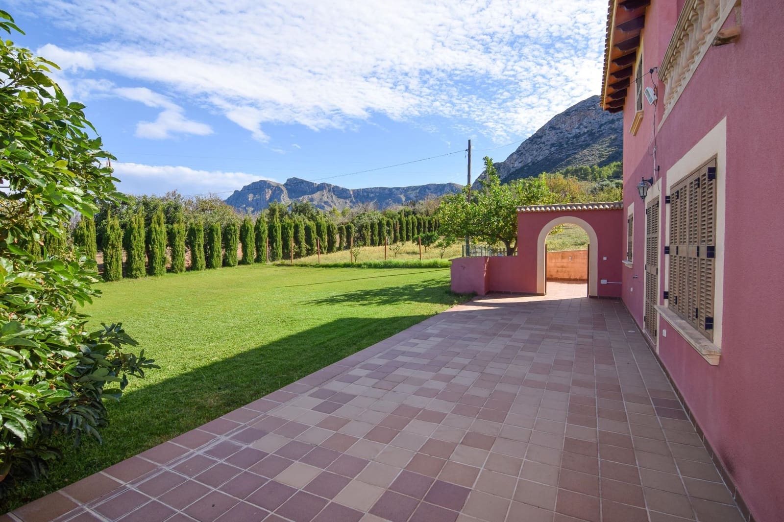 5 soverom Finca/Herregård til leie i Colonia de Sant Pere / Colonia de San Pedro med svømmebasseng garasje - € 4 500 (Ref: 8604574)