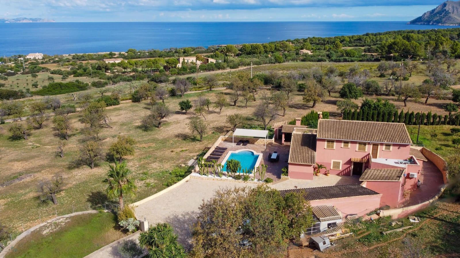 5 soverom Finca/Herregård til leie i Colonia de Sant Pere / Colonia de San Pedro med svømmebasseng garasje - € 4 500 (Ref: 8604574)