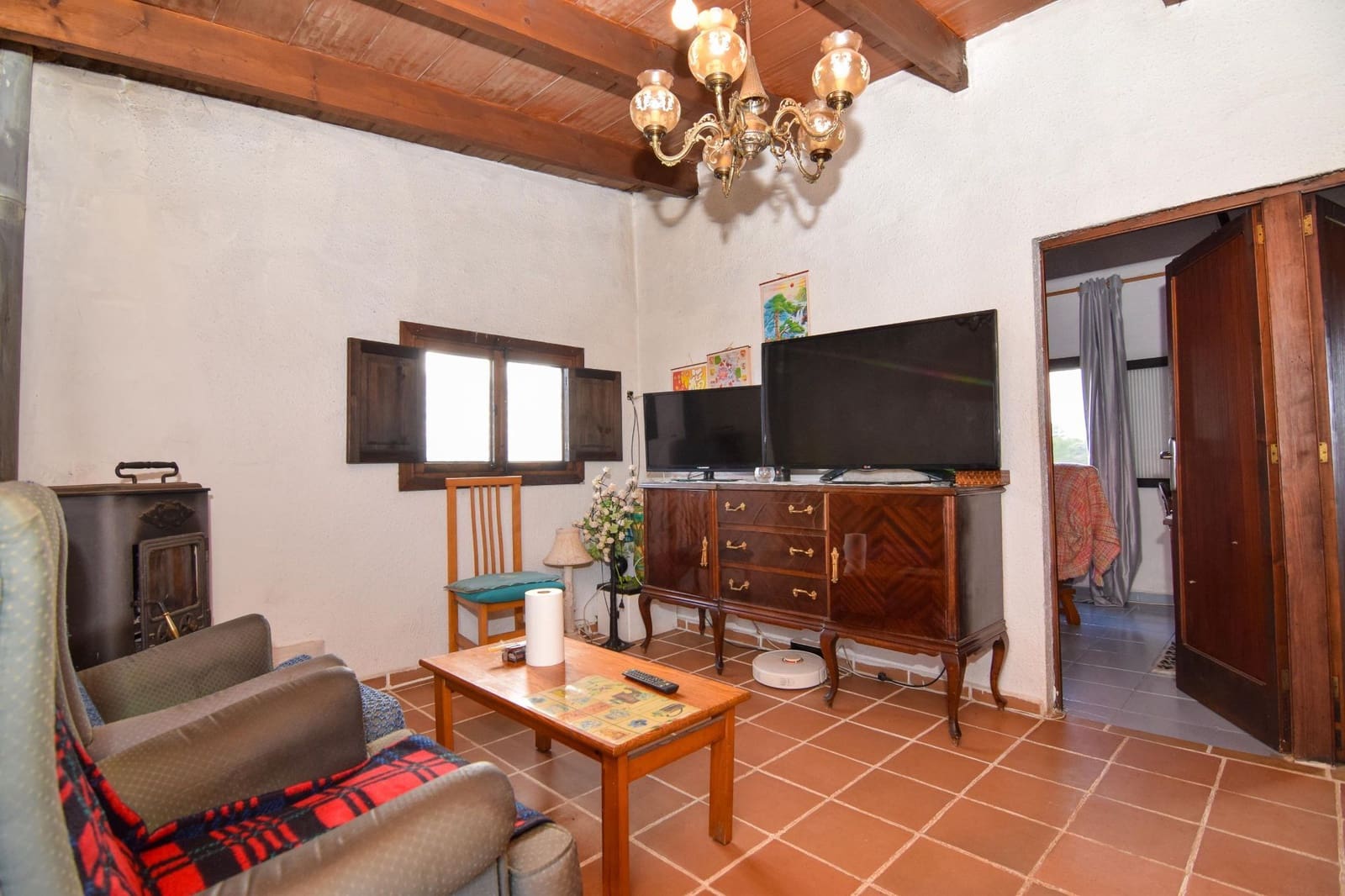 2 chambre Finca/Maison de Campagne à vendre à Santa Margalida avec piscine garage - 360 000 € (Ref: 8763393)