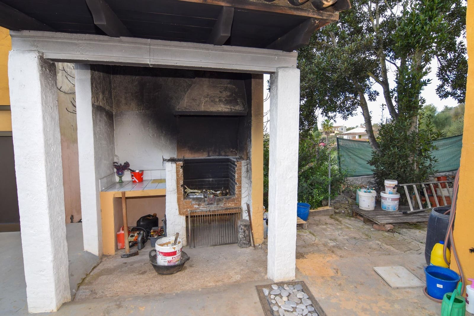 2 chambre Finca/Maison de Campagne à vendre à Santa Margalida avec piscine garage - 360 000 € (Ref: 8763393)