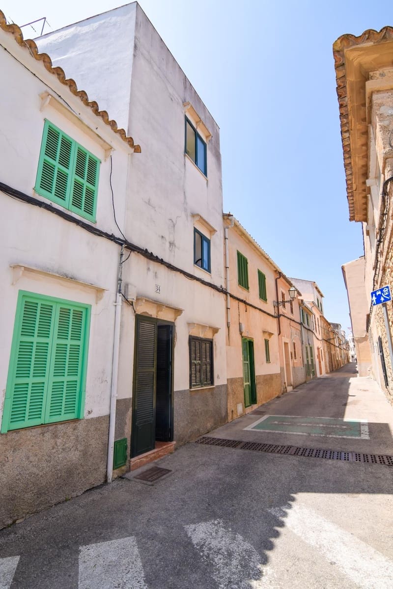 5 soveværelse Byhus til salg i Arta - € 380.000 (Ref: 9111826)