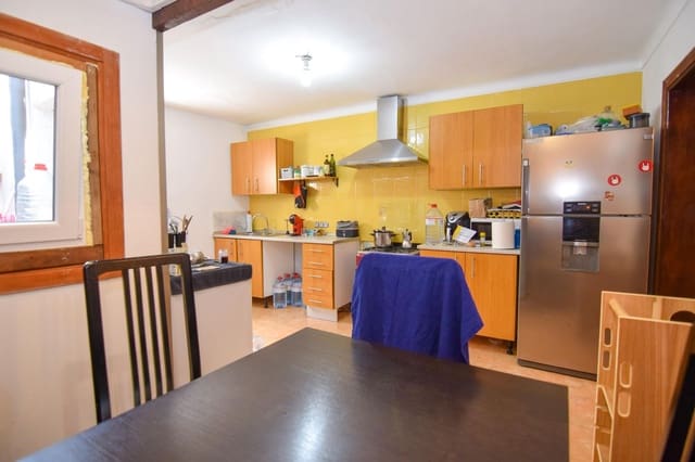 5 soveværelse Byhus til salg i Artà - € 380.000 (Ref: 9111826)