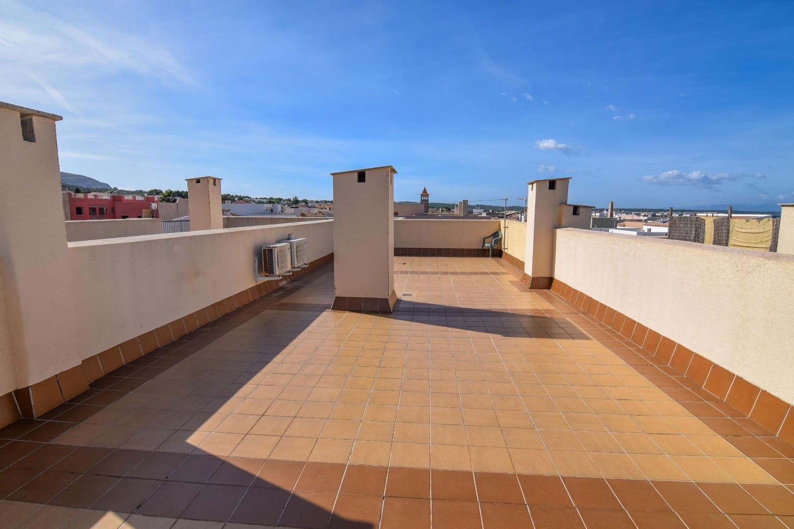 2 soveværelse Lejlighed til leje i Colonia de Sant Pere / Colonia de San Pedro med garage - € 1.450 (Ref: 9358840)