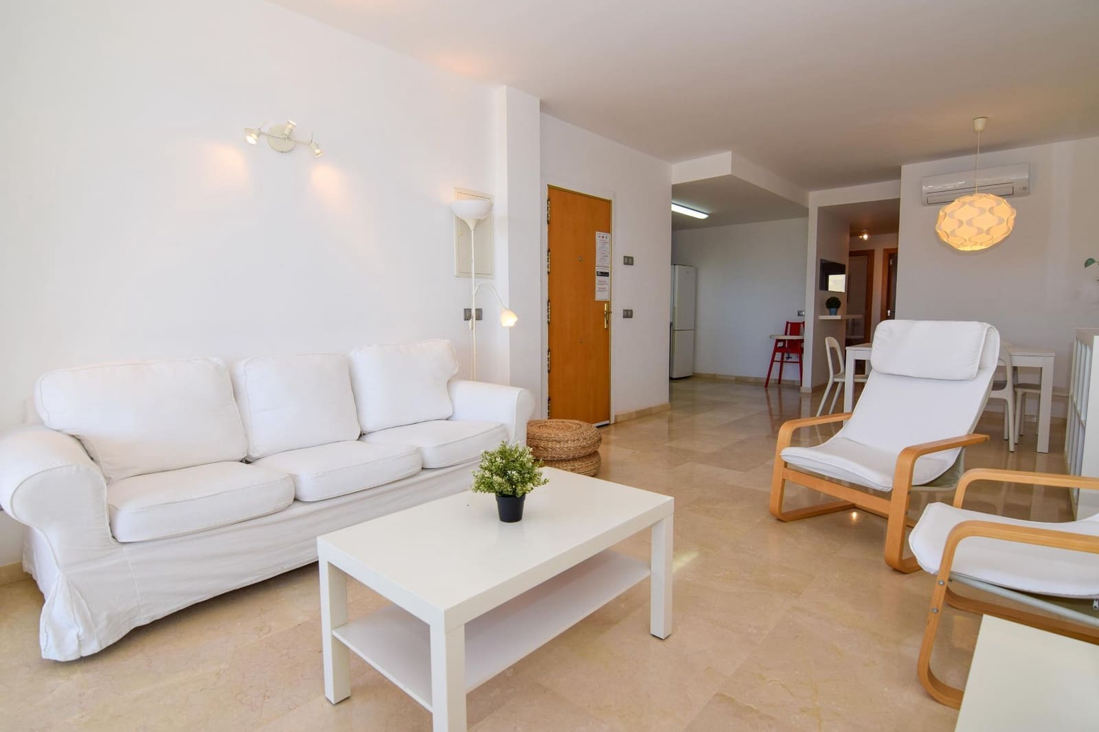 2 soveværelse Lejlighed til leje i Colonia de Sant Pere / Colonia de San Pedro med garage - € 1.450 (Ref: 9358840)