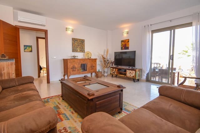 2 soveværelse Lejlighed til leje i Colonia de Sant Pere / Colonia de San Pedro, Artà med garage - € 1.500 (Ref: 9400350)