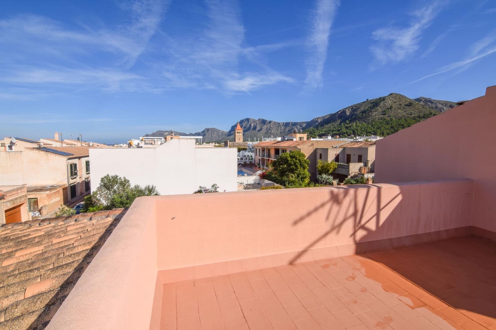 2 bedroom Flat for rent in Colonia de Sant Pere / Colonia de San Pedro with garage - € 1,500 (Ref: 9400350)