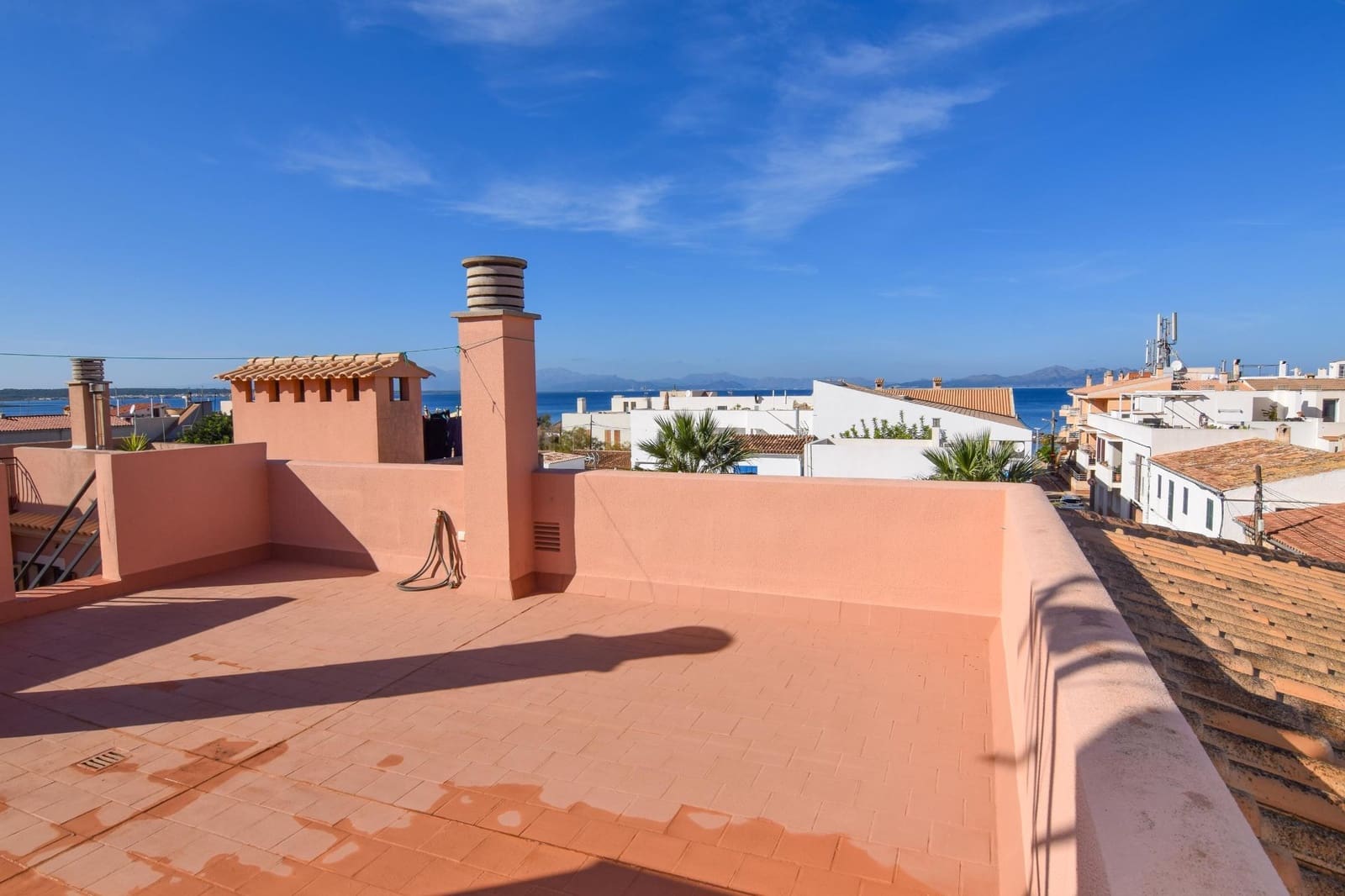 2 bedroom Flat for rent in Colonia de Sant Pere / Colonia de San Pedro with garage - € 1,500 (Ref: 9400350)