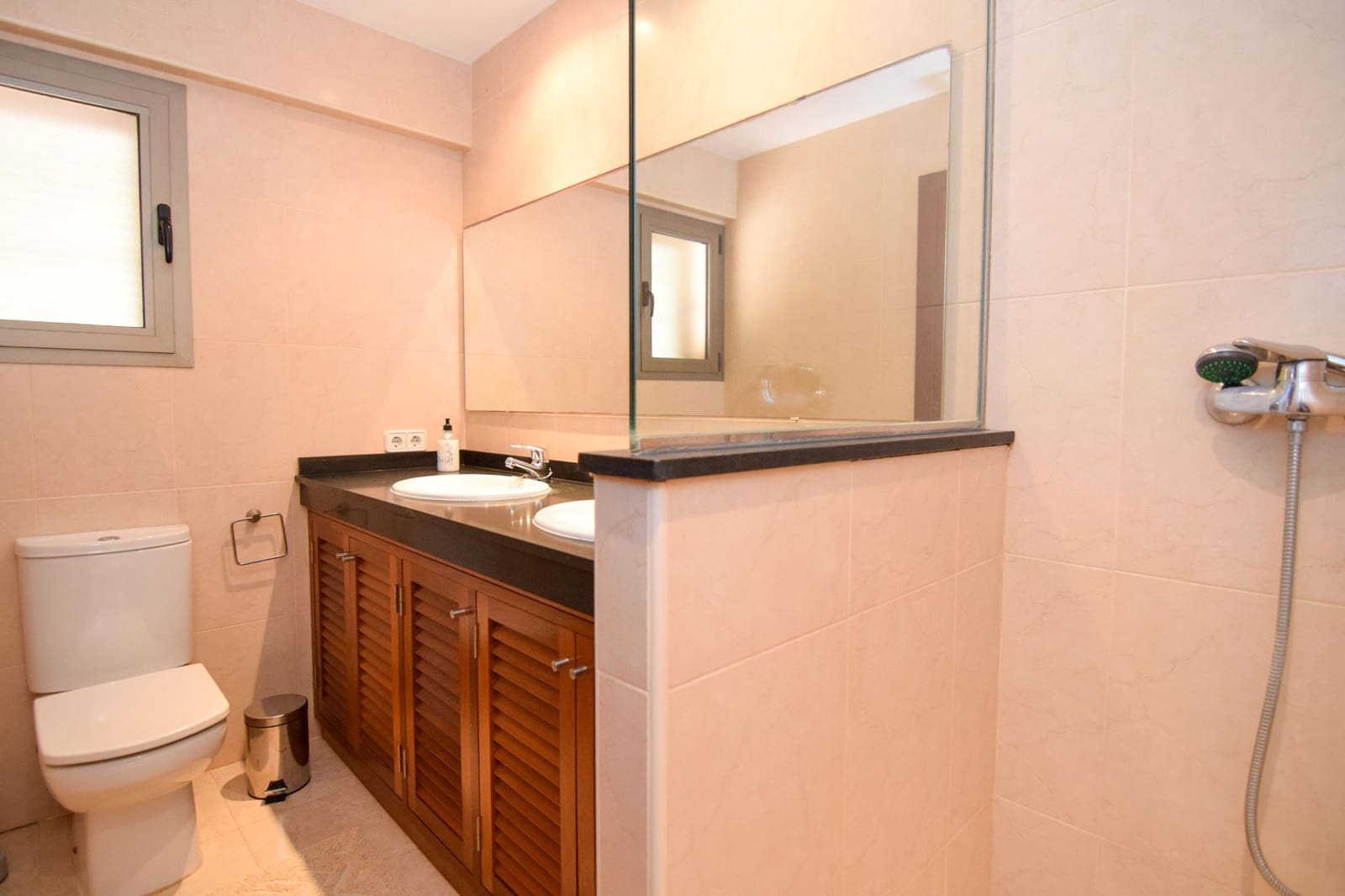 2 bedroom Flat for rent in Colonia de Sant Pere / Colonia de San Pedro with garage - € 1,500 (Ref: 9400350)