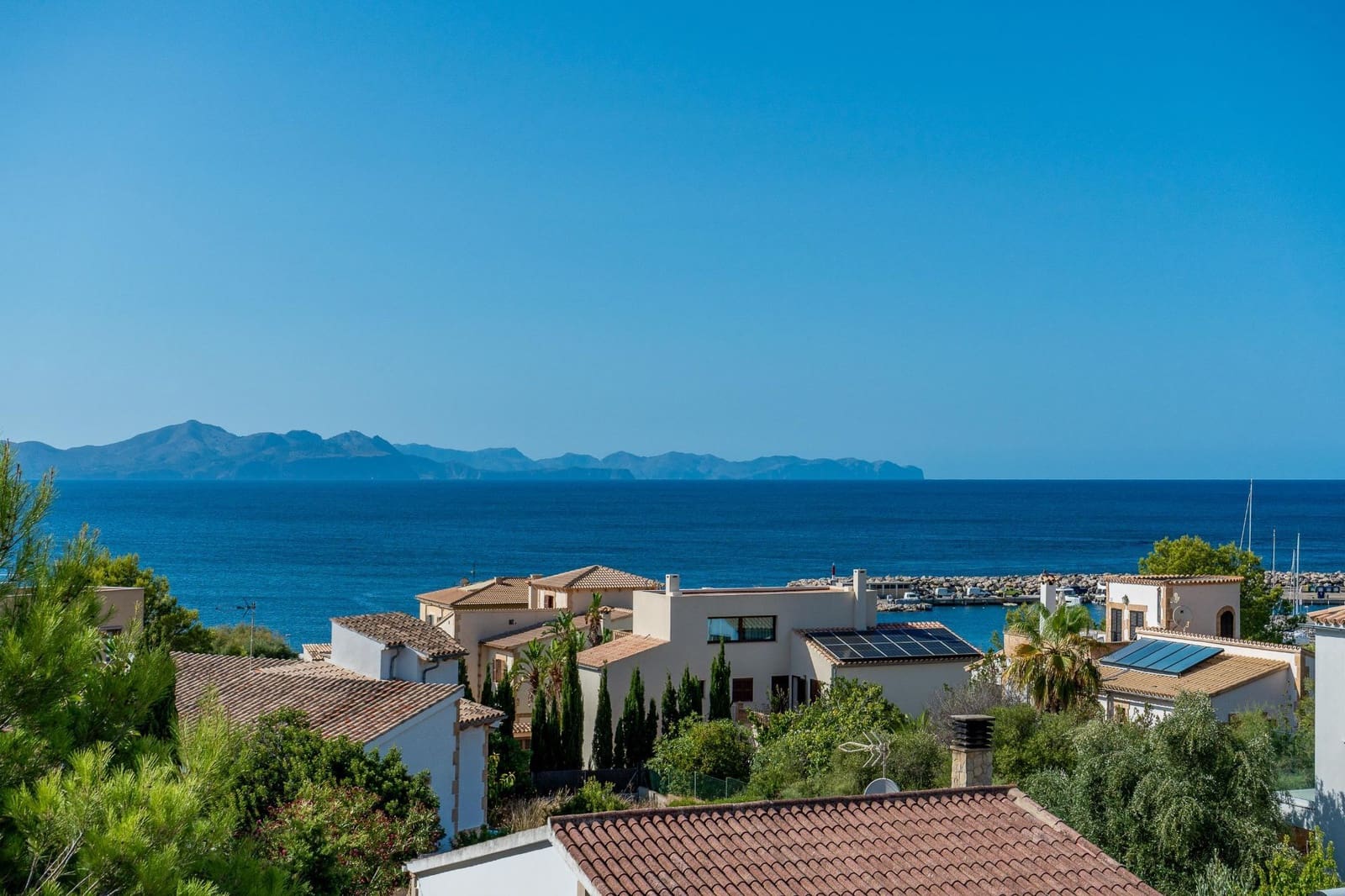 Chalet de 5 habitaciones en Colonia de Sant Pere / Colonia de San Pedro en venta con piscina garaje - 1.300.000 € (Ref: 9413574)