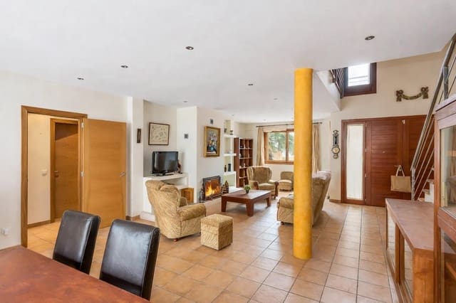 4 chambre Villa/Maison Semi-Mitoyenne à vendre à Colonia de Sant Pere / Colonia de San Pedro, Artà avec garage - 895 000 € (Ref: 9473758)