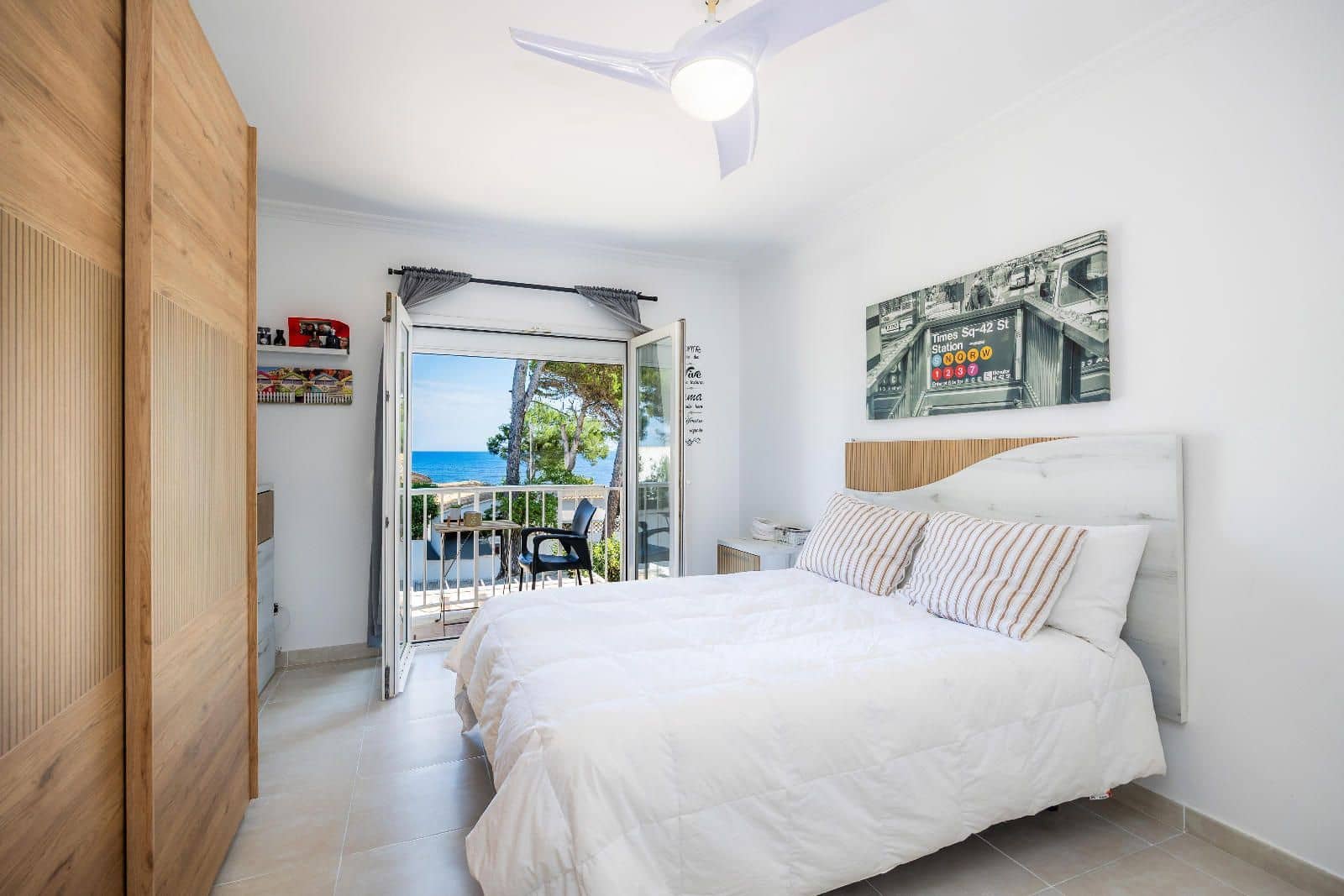 3 soverom Kjedet enebolig til salgs i Cala Ratjada med svømmebasseng - € 690 000 (Ref: 9480918)