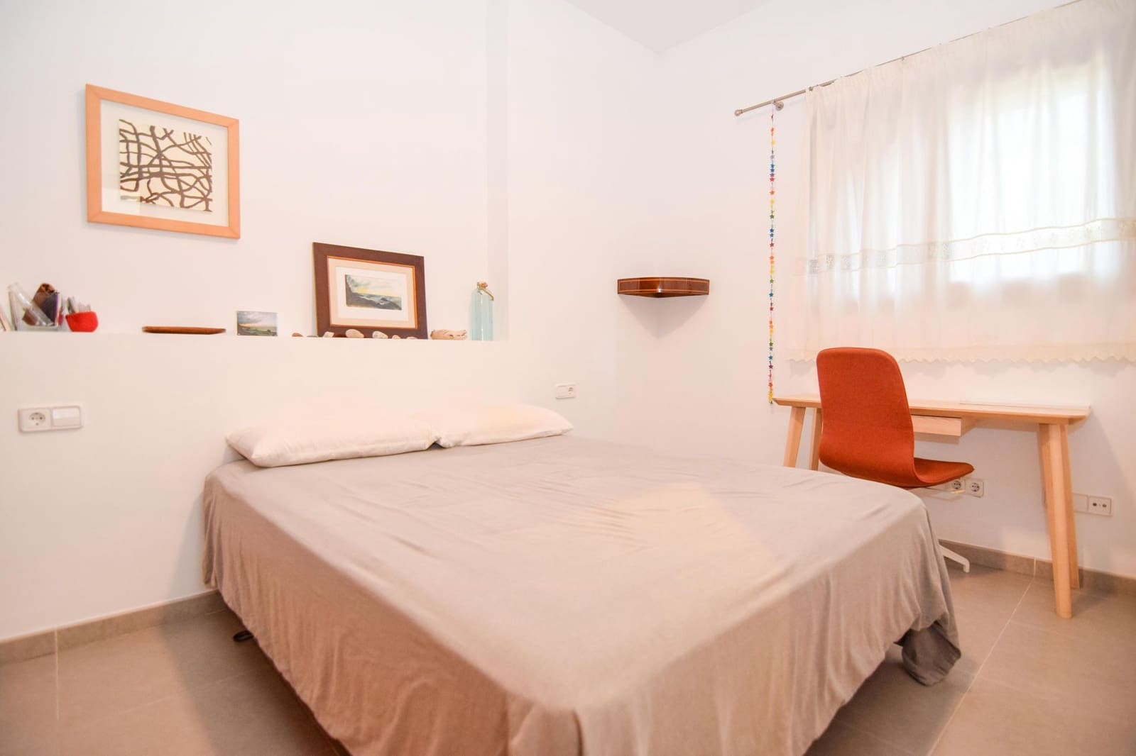 Casa de 2 habitaciones en Colonia de Sant Pere / Colonia de San Pedro en alquiler - 1.300 € (Ref: 9485134)