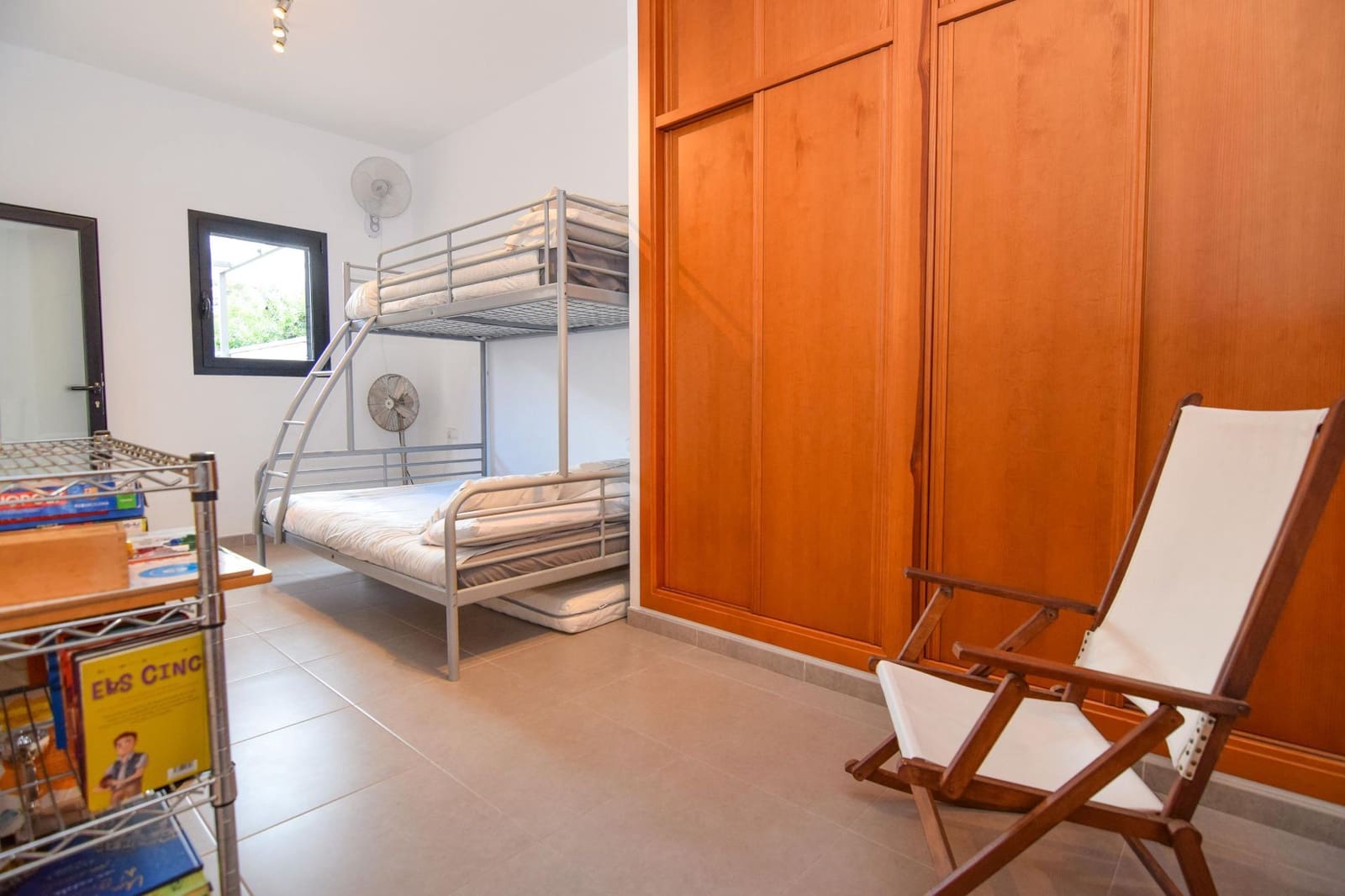 Casa de 2 habitaciones en Colonia de Sant Pere / Colonia de San Pedro en alquiler - 1.300 € (Ref: 9485134)