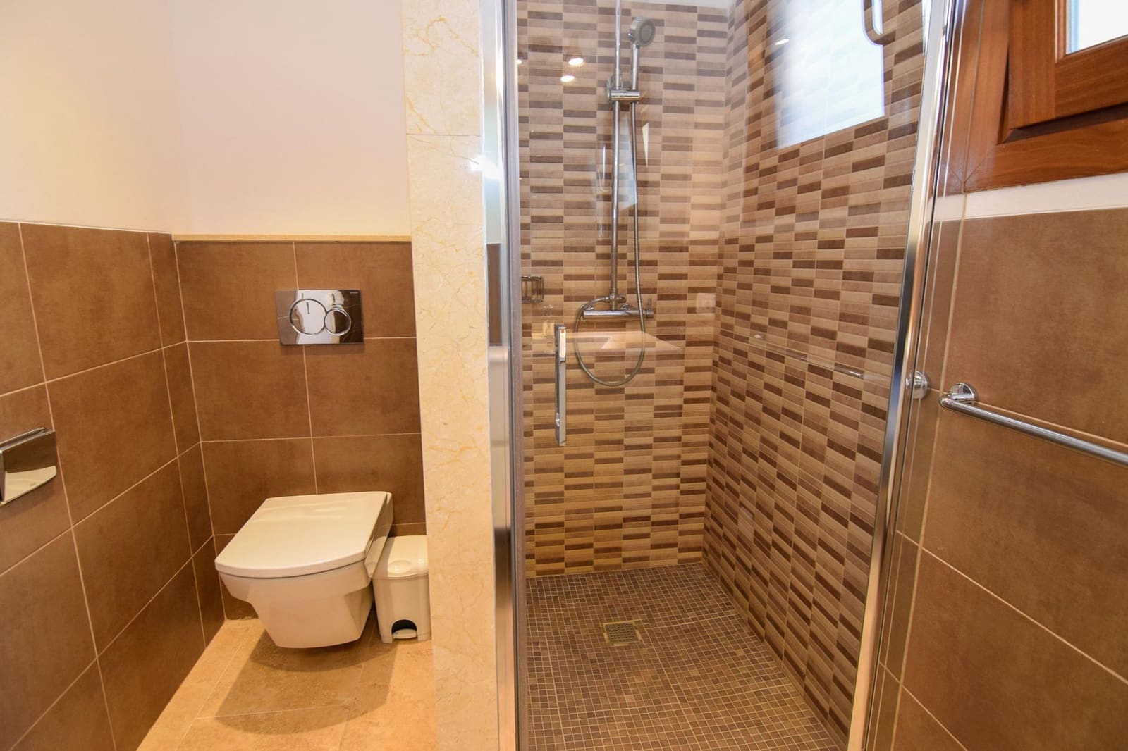 2 slaapkamer Appartement te huur in Cala Ratjada met garage - € 1.400 (Ref: 9488165)