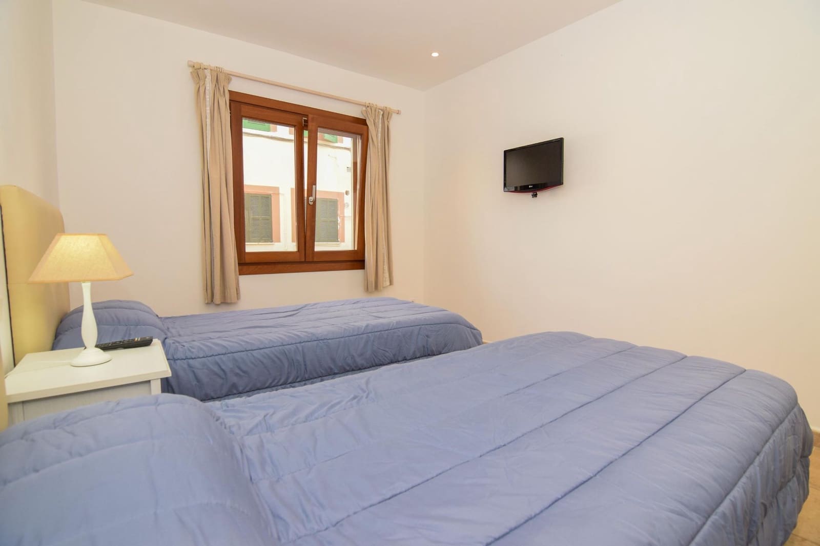 2 slaapkamer Appartement te huur in Cala Ratjada met garage - € 1.400 (Ref: 9488165)