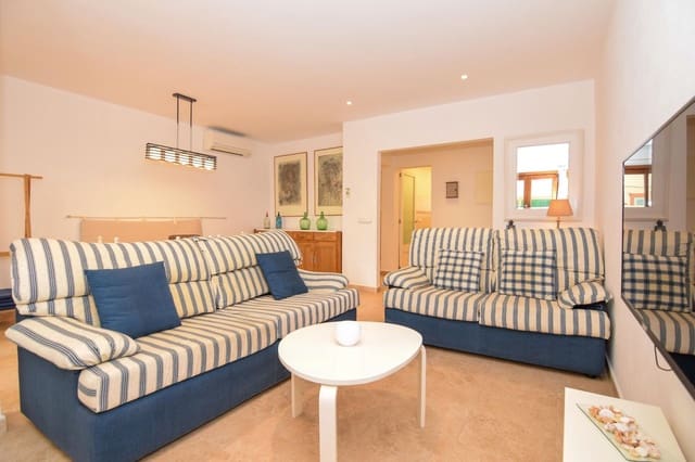 2 slaapkamer Appartement te huur in Cala Ratjada, Capdepera met garage - € 1.400 (Ref: 9488165)