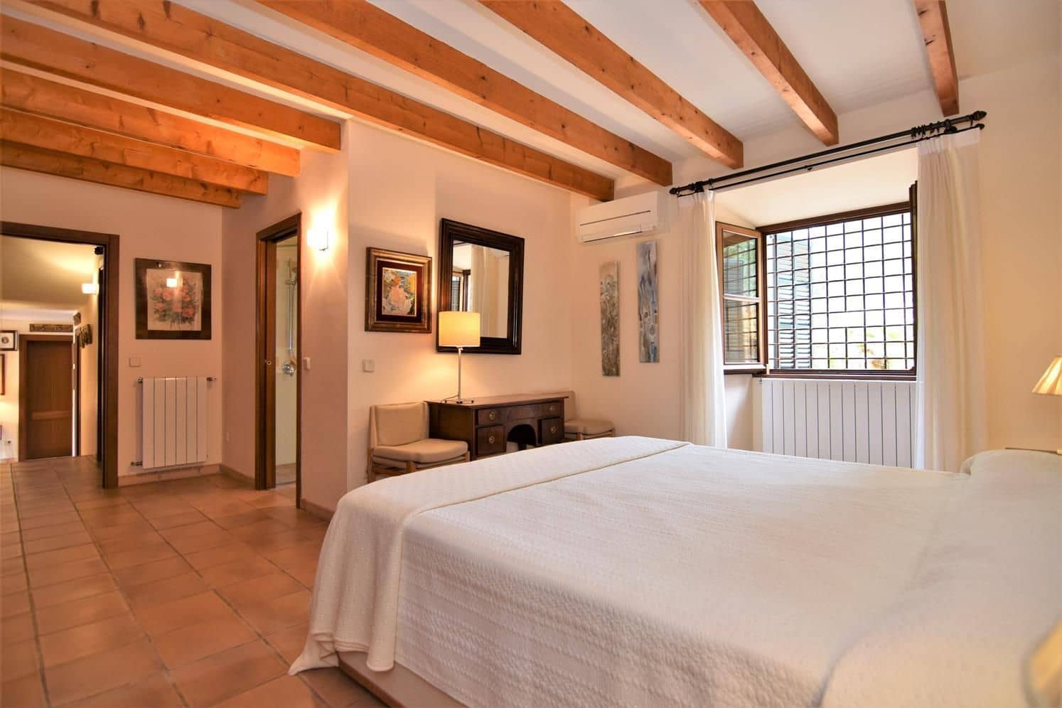 6 soveværelse Finca/Landehus til leje i Arta med swimmingpool garage - € 8.000 (Ref: 9499630)