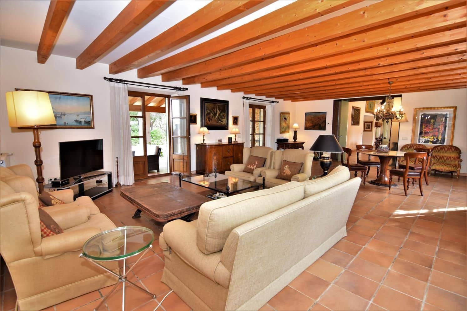 6 soveværelse Finca/Landehus til leje i Arta med swimmingpool garage - € 8.000 (Ref: 9499630)