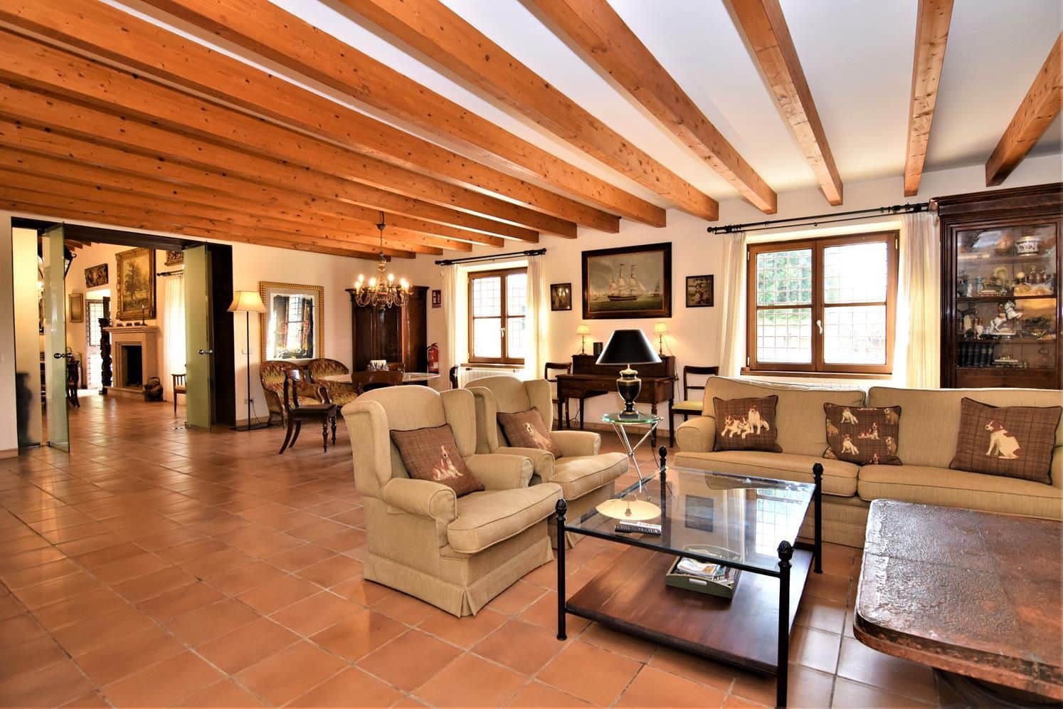 6 soveværelse Finca/Landehus til leje i Arta med swimmingpool garage - € 8.000 (Ref: 9499630)